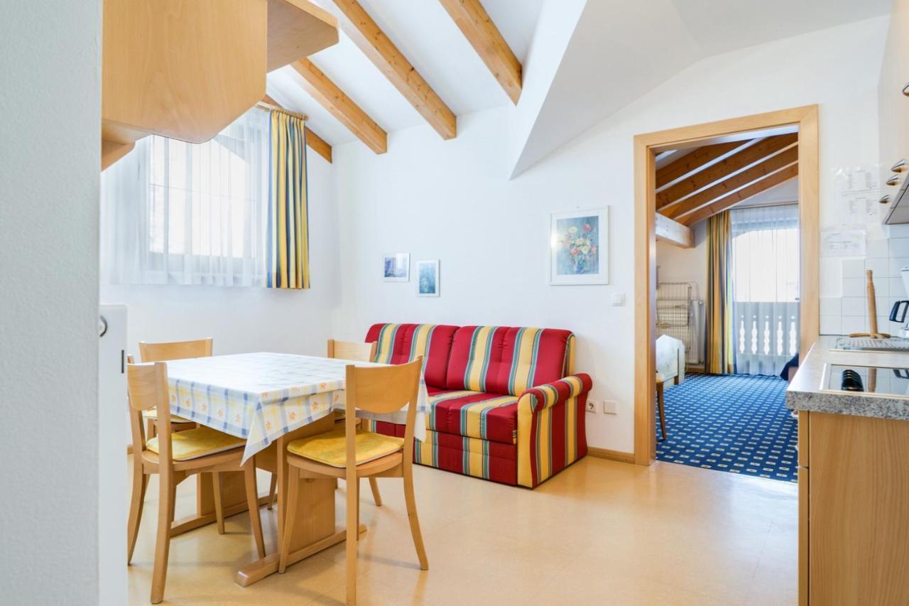 Apparthotel Feldhof - Living And Bistro Nova Ponente Exterior photo